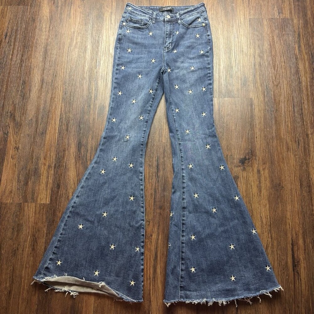 Judy Blue Super Flared Jeans Stars Medium Wash Raw Hem Women’s Size 3/26